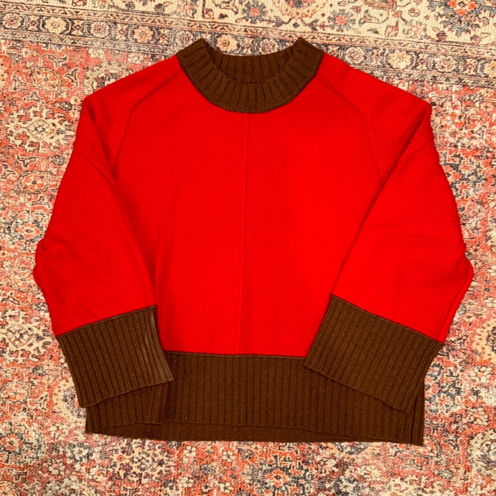 NEW Chandler Cree neck relaxed pullover sweater